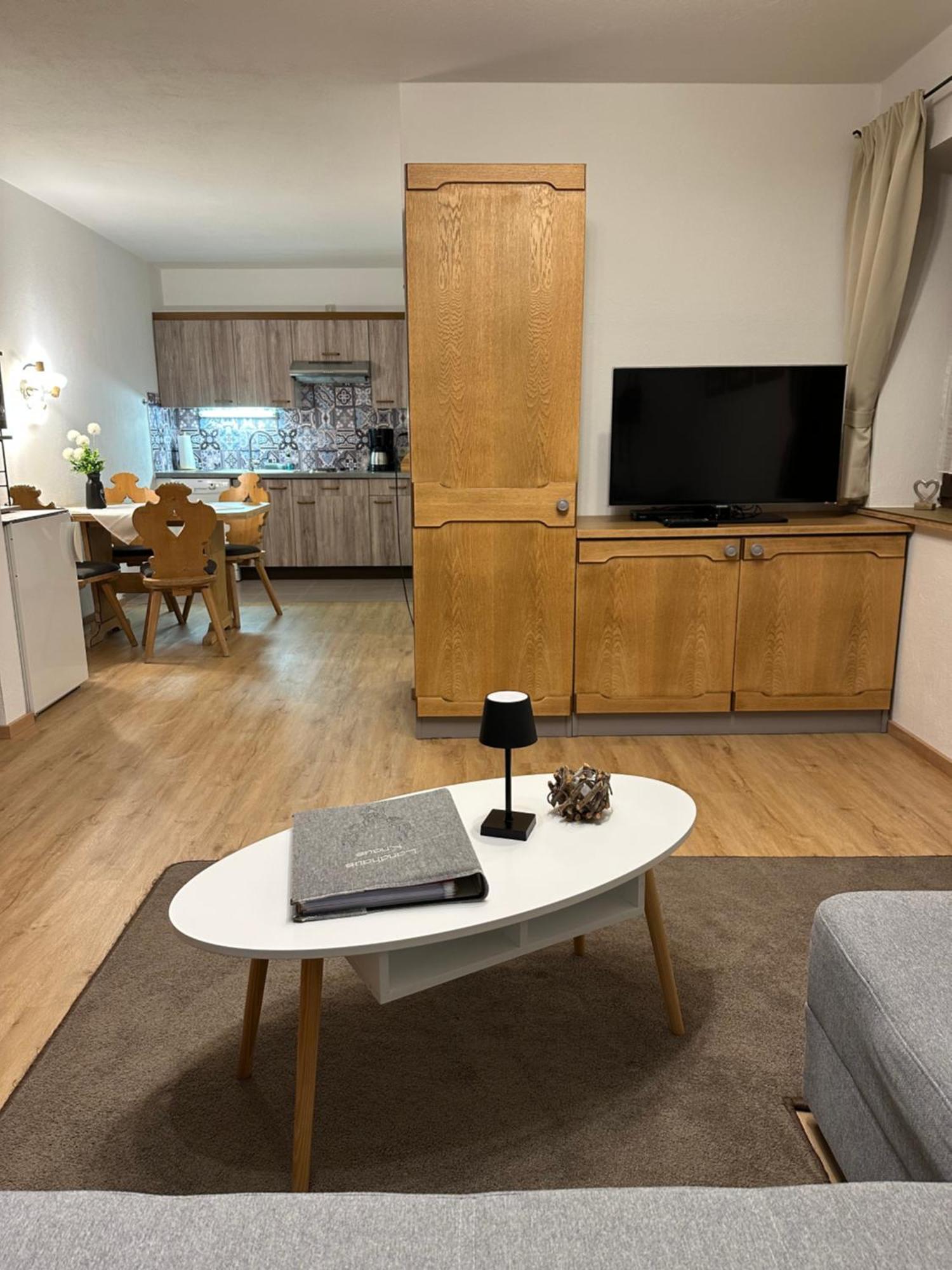 Landhaus Knaus 洛伊塔施 外观 照片